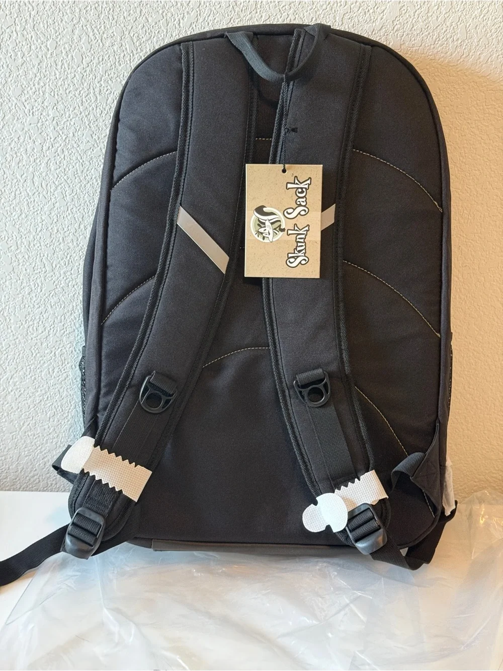 Skunk Brand Smell Proof Backpack BRAND NEW UNUSED !